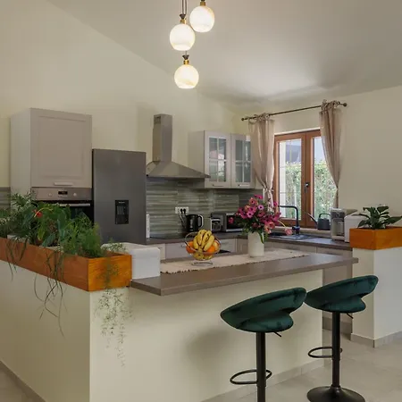 Villa Alora Zadarvillas *