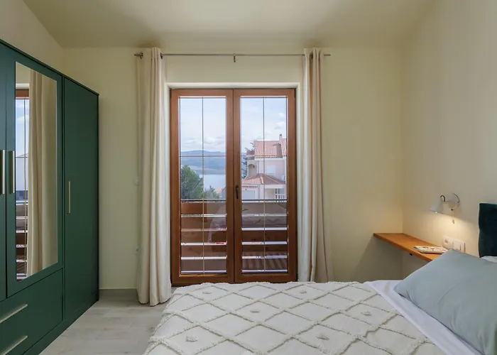 Alora Villa